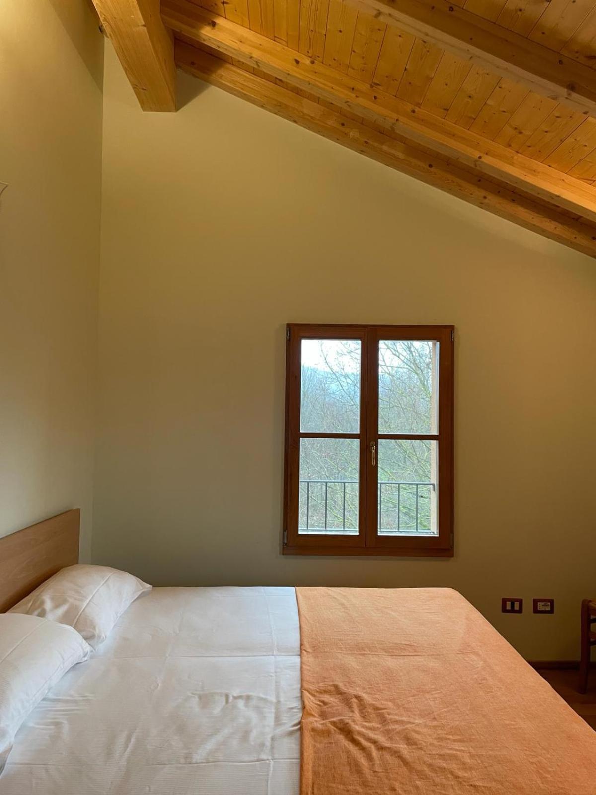 Villa Cascina Bagaggera Rovagnate Habitación foto